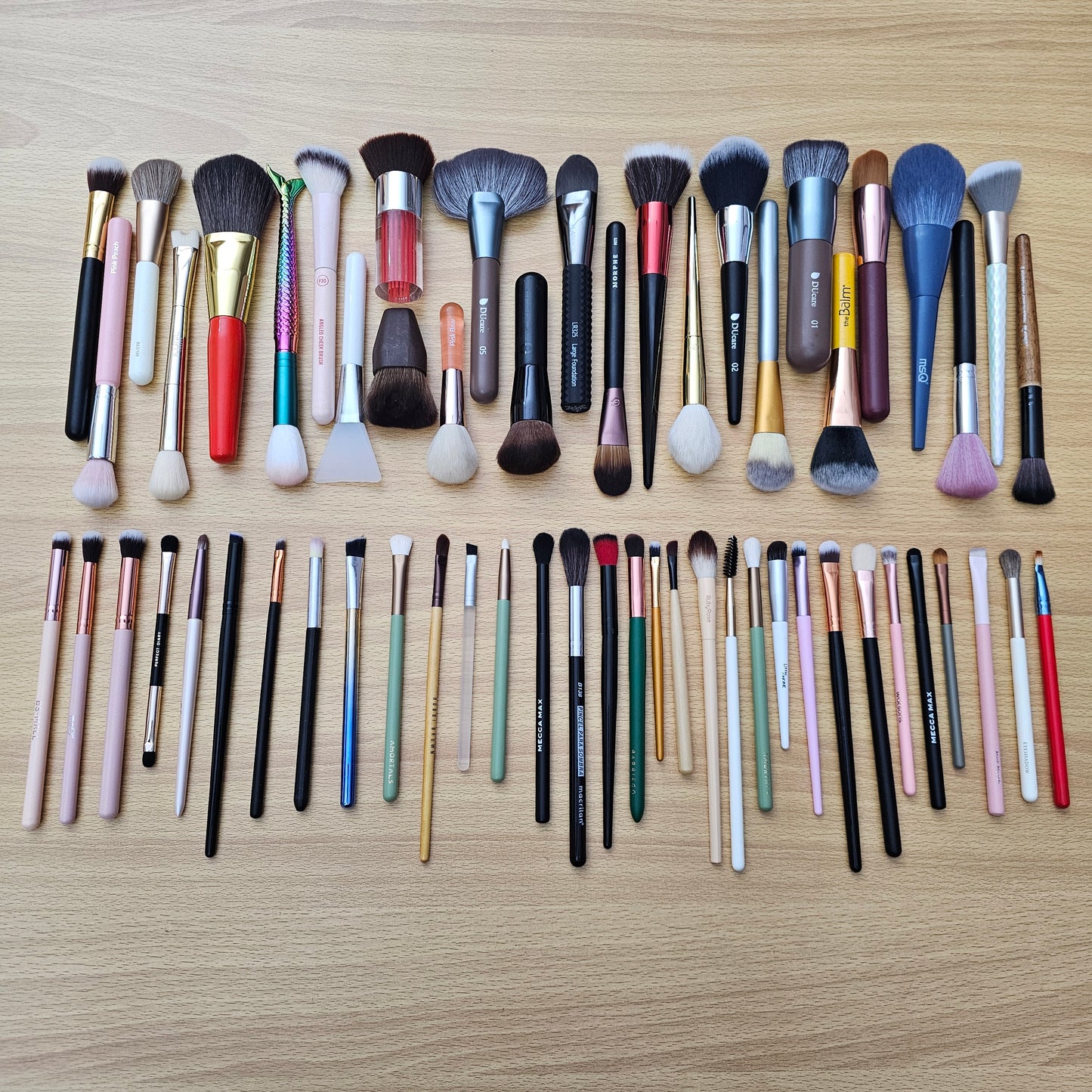 Bulk Makeup Brushes at Affordable Prices – Professional & Wholesale