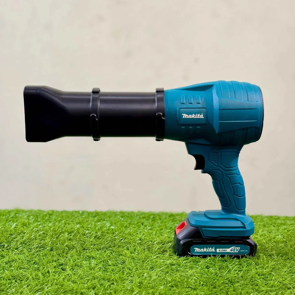 Makita 48V Cordless Lithium-Ion Storm Turbofan Blower – 6.0Ah Battery, 32,000 RPM High-Power Air Duster