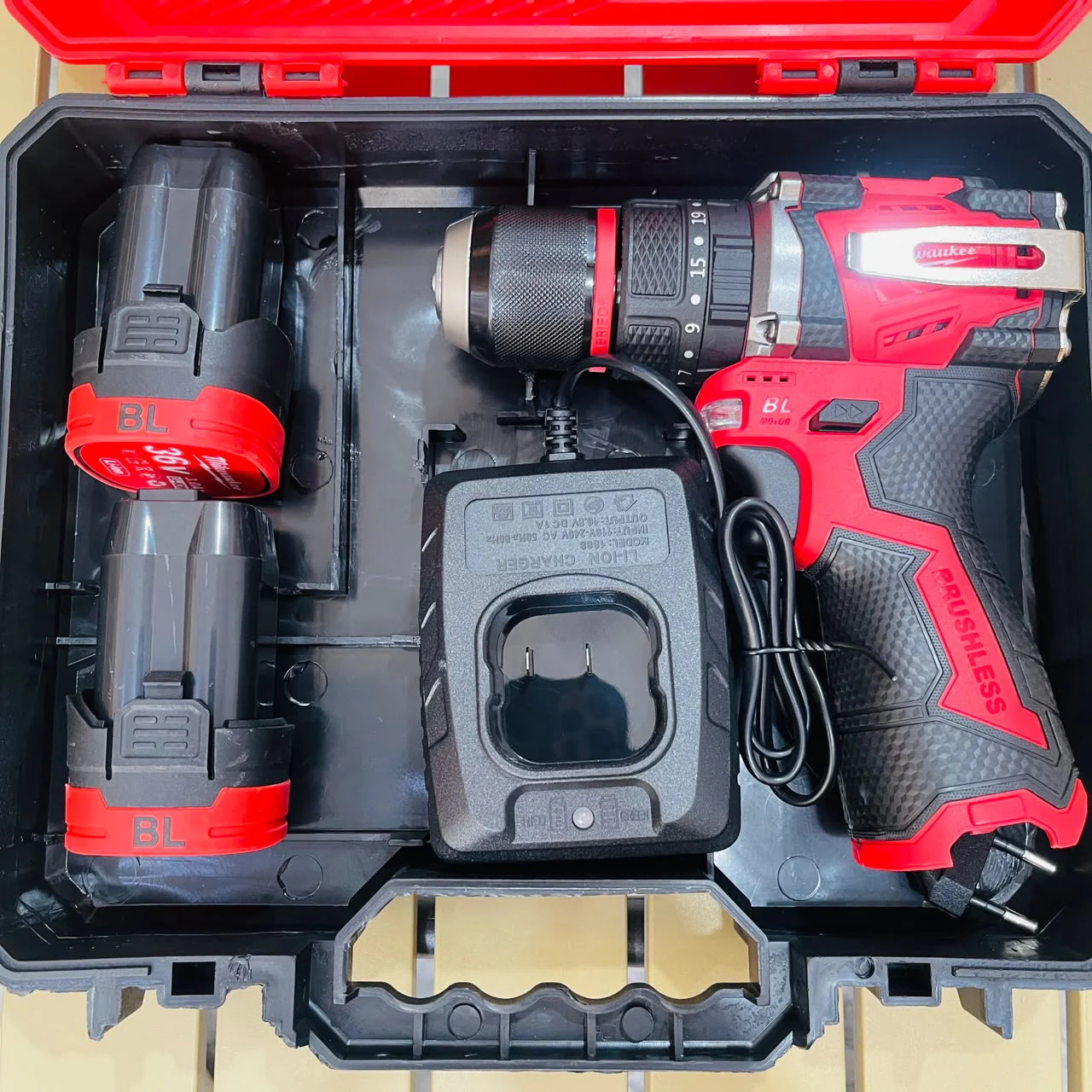 Milwaukee Compact Brushless Hammer Drill – Dual Battery Kit