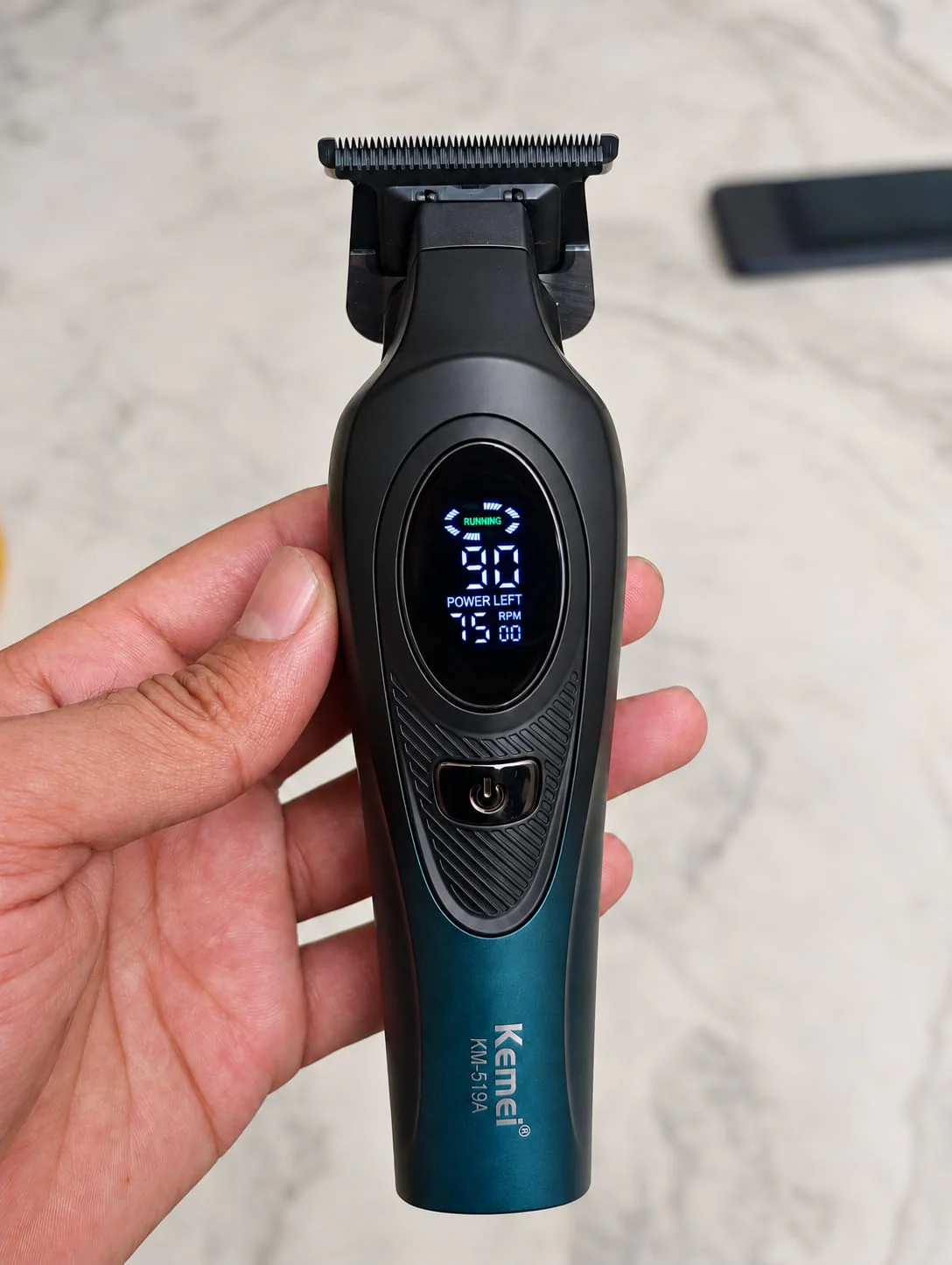 Kemei KM-519A Hair & Beard Trimmer – LCD Display & 7500RPM